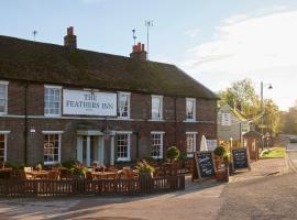 Feathers by Chef & Brewer Collection, hotel v mestu Wadesmill