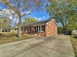 Cozy Hendersonville Home with Yard - Near Lake!