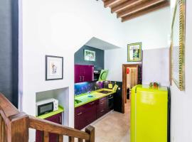 C&oacute;modo y moderno apartamento centro Granada