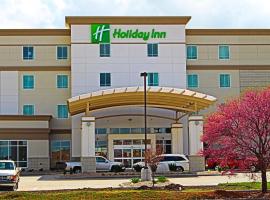 Holiday Inn Salina, an IHG Hotel, hotel in Salina