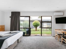 Cobblestone Court Motel - Wenzel Motels: Tauranga şehrinde bir motel
