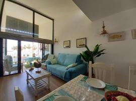 Precioso apartamento en complejo con piscina, cheap hotel in Cala en Bosc