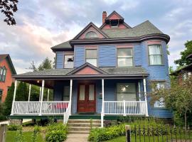 Art and Lodging, B&B in South Bend