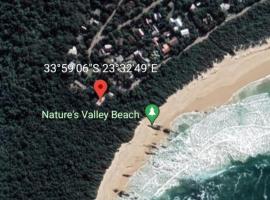 Kostaplenti, beach hotel in Natureʼs Valley