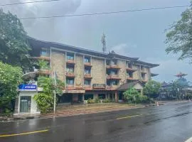 Urbanview Hotel Taman Suci Denpasar Bali