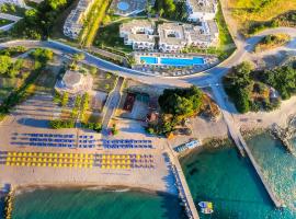 Porto Bello Beach Hotel, hotel em Kardamaina