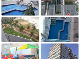 Apto com Piscina e Churrasqueira: Praia Grande'de bir otel