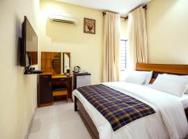 Rushmore - Standard Room, guest house in Lagos