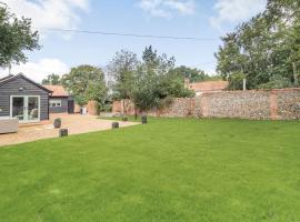 Church Garden Cottage, hotel sa parkingom u gradu Higham