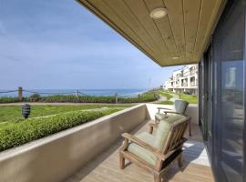 Oceanfront Luxury, Fully Remodeled, Five-Star, departamento en Solana Beach