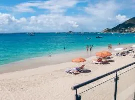 GRAND VIEW Luxury water front studio at Grand Case