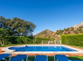 Casa La Encina, hotel sa El Chorro