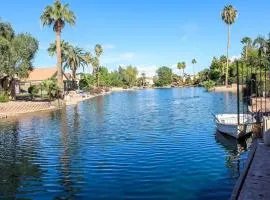 Lakefront Hacienda with Pool, Hot-tub, Tennis