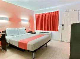 Motel 6-Corpus Christi, TX - East - North Padre Island