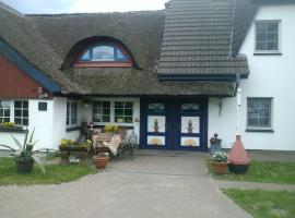 Pension Martens - Gaubenwohnung, maison d'hôtes à Wieck