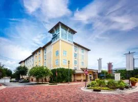 Hotel Indigo Jacksonville-Deerwood Park, an IHG Hotel