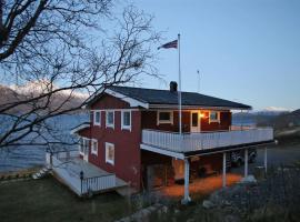 Innsletta holiday home: Harstad şehrinde bir otel