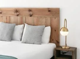 Swell House