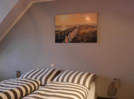 Ruhiges Zimmer Nähe Nürnberg Messe mit Wallbox, homestay in Nürnberg