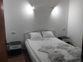 Zlatar M