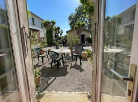 Maison de l´amitié Homps, hotel v destinaci Homps