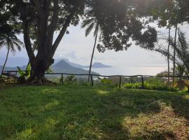 World's View Wild Camping Salaszoi, Principe Island, holiday rental sa Santo António