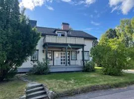 Large cozy villa between Stockholm and Oslo