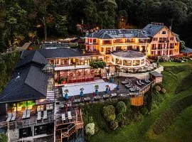 Les Trésoms Lake and Spa Resort