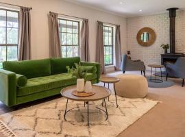 Furche Barossa Vineyard Family Stay, holiday rental in Dorrien