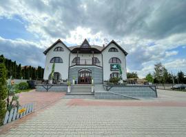 Restauracja Biały Kruk, апартаменти у місті Górno