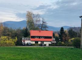 Chata u Chrobáčků s terasou, cabin in Čeladná