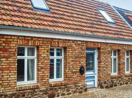 Awesome Home In Btzow With Wifi, haustierfreundliches Hotel in Bützow