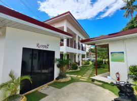 Roos Guesthouse, B&B i Moalboal