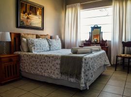 Farm stay at Lavender Cottage on Haldon Estate, country house in Bloemfontein