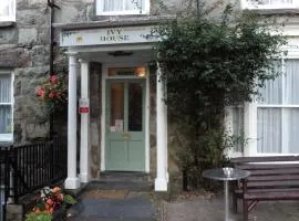 Ivy House B&B