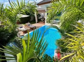 Holiday house near Lamai with swimming pool. 2 bedrooms