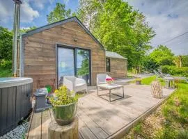Romantic Chalet in Ferrières with Hot Tub