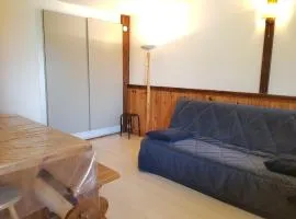 Arc 1600: Appartement 2 pièces, 6 pers, proche pistes, ascenseur - FR-1-411-80