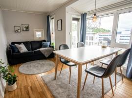 Koie Standard, vacation rental in Stranda