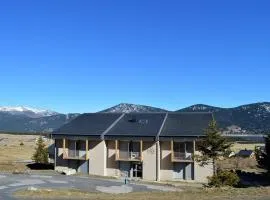 Appartement T2 cabine au centre avec parking et WIFI - FR-1-593-33