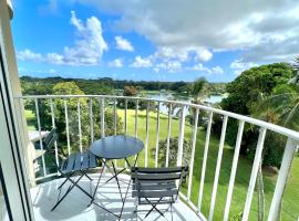 Stunning Views Best location in Hilo 2BR modern Condo، فندق في هيلو