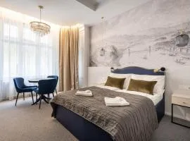 Astoria Boutique Suites- Best Location by BQA