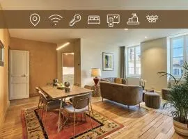 Appartement Montagnon - Les Suites du Palais - Classé 4 étoiles, parking privé, vue cathédrale, 3 chambres