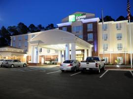 Holiday Inn Express Hotel & Suites Bainbridge by IHG、ベインブリッジのホテル