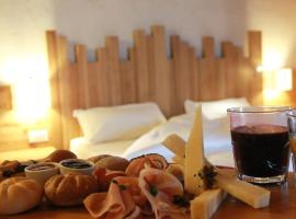 Malga Millegrobbe Nordic Resort, hôtel à Lavarone près de : Vezzena