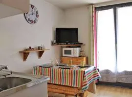 Appartement studio cosy à Risoul - Idéalement situé, 4 couchages - FR-1-330-126