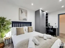 FREE PARKING - Stylish Three Bedroom Apartment by London ExCeL