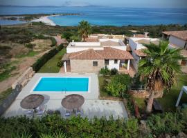 Villa Isuledda Lux, хотел в Сан Теодоро