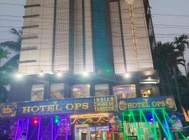 Hotel O.P.S, hotel di Hāora