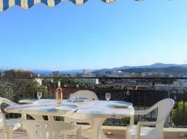 Charmant T3 avec terrasse et garage - Proche centre-ville - FR-1-251-25